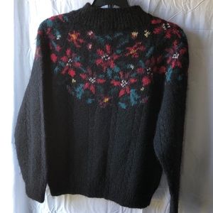LL Bean Sweater Size M
